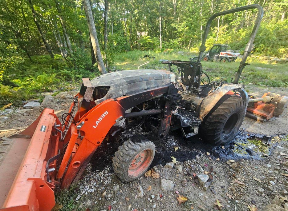 2021 Kubota LX2610 Tractor - Image 2