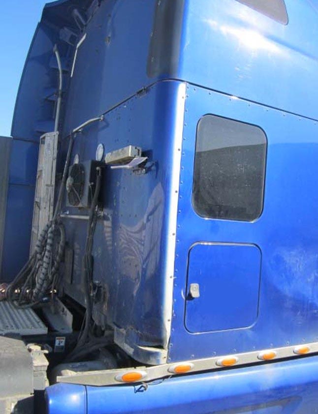 2021 Peterbilt 579 - Image 9