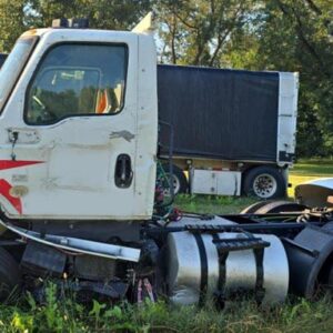 2022 International LT625 Daycab