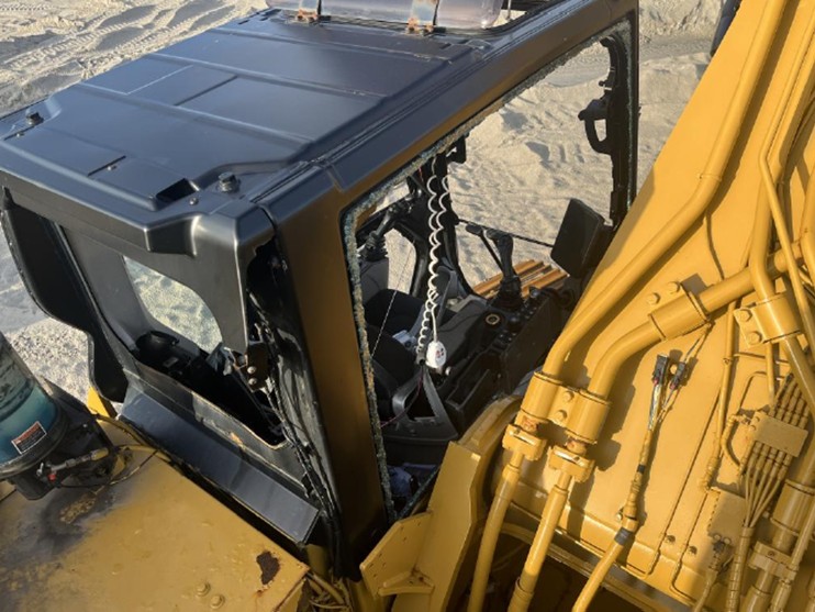 2023 Caterpillar 340 Excavator - Image 3