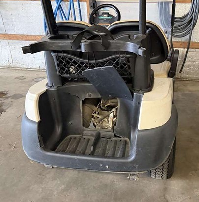 2023 Club Car - Image 4