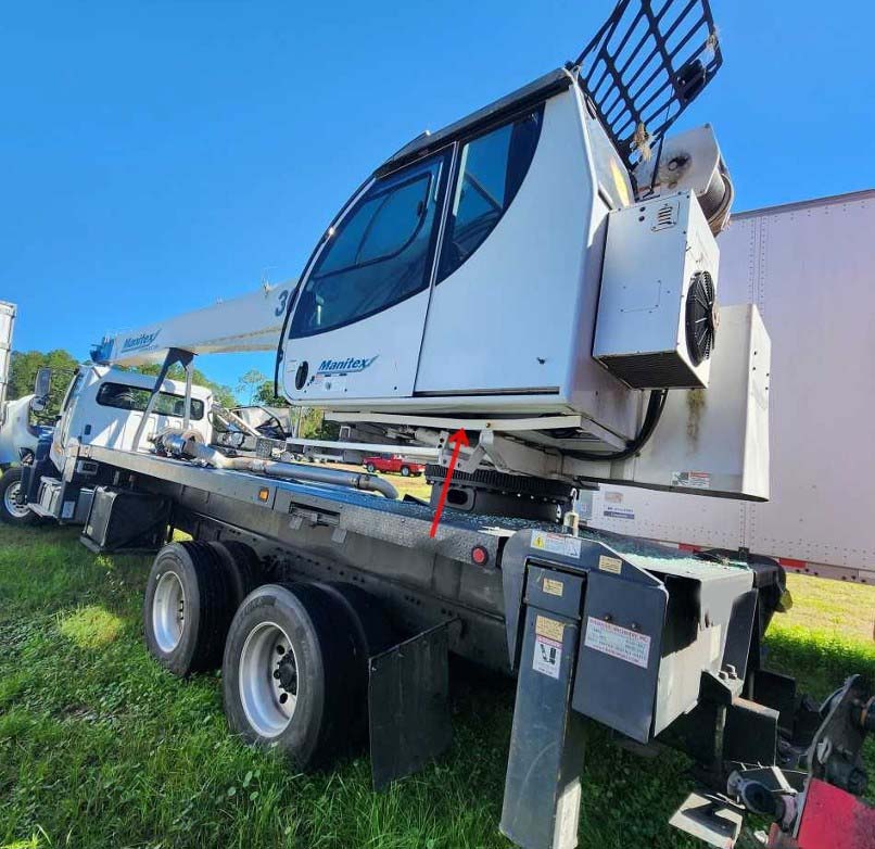 2023 Freightliner 114SD Crane Truck - Image 10