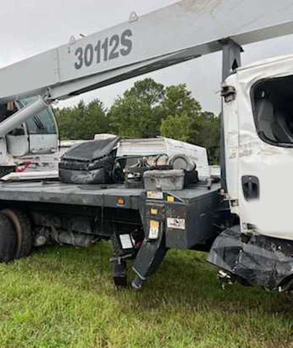 2023 Freightliner 114SD Crane Truck - Image 2