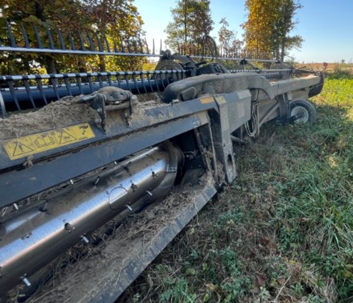 2023 MacDon FD245 FlexDraper Header - Image 16