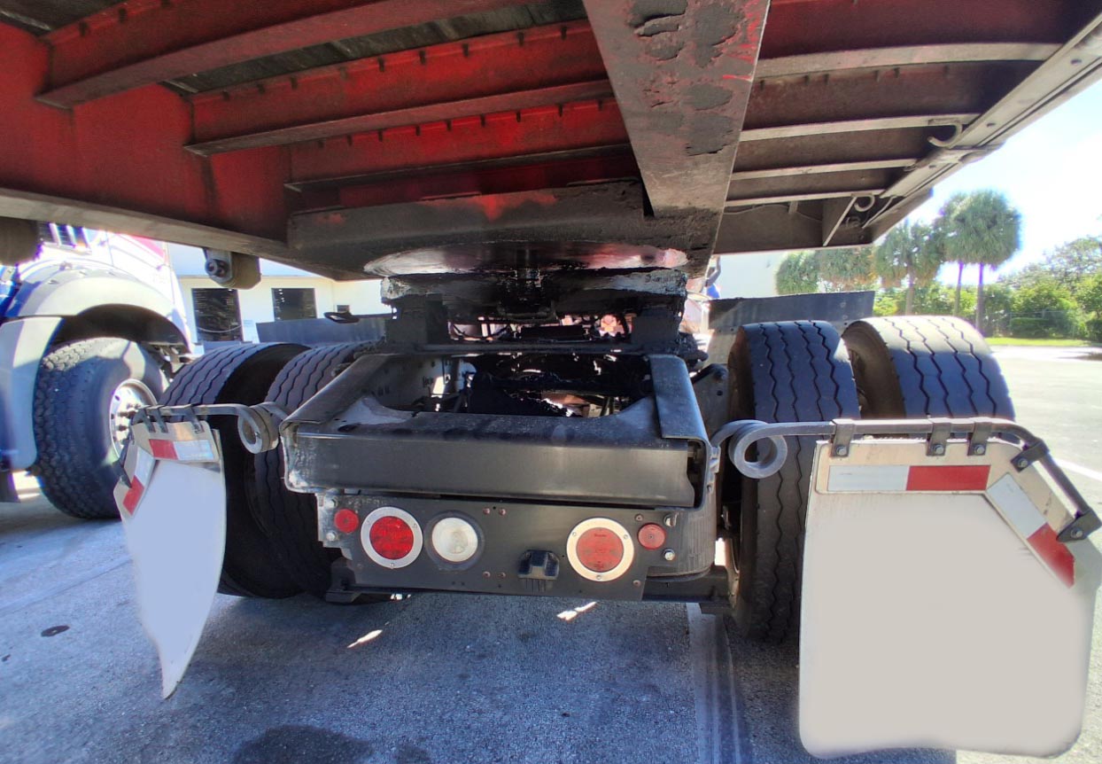 2023 Mack Anthem - Image 11