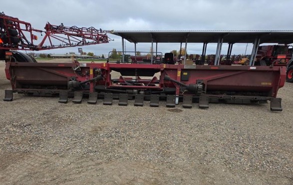 2024 Case IH 4418 Corn Head - Image 4