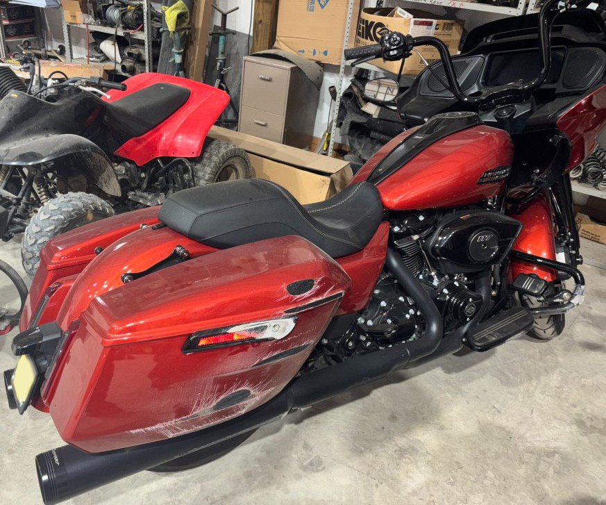 2024 Harley-Davidson Road Glide - Image 2