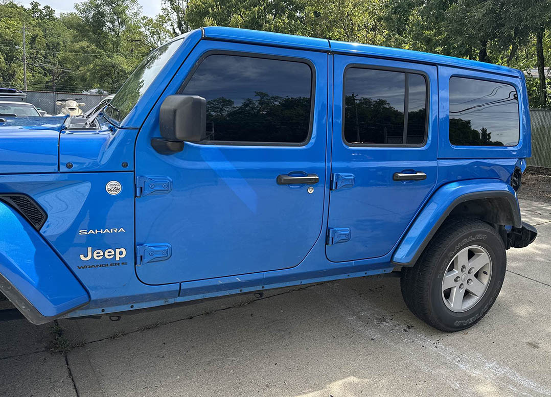 2024 Jeep Wrangler Sahara - Image 4