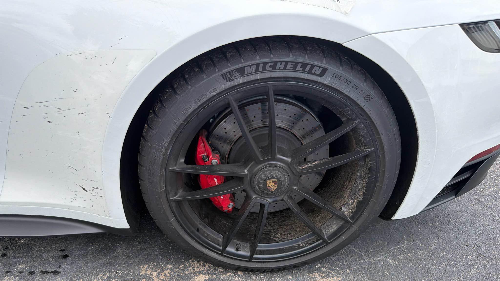 2024 Porsche 911 GTS Carrera - Image 18