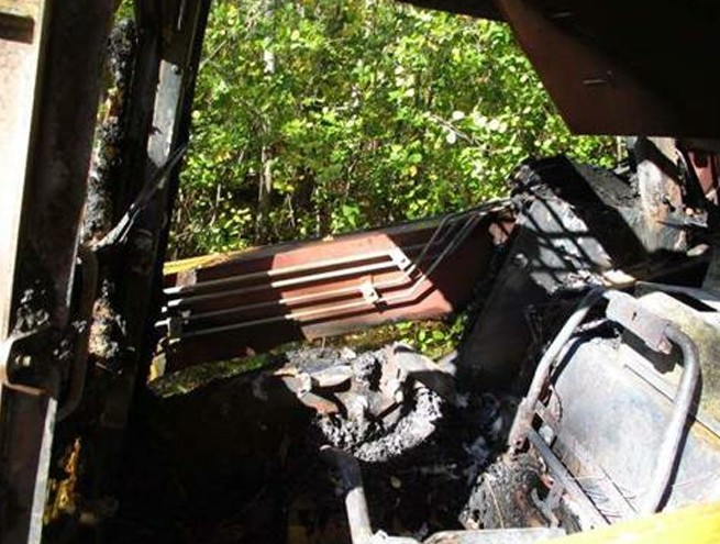 2025 ASV VT-80 Skid Steer - Image 12