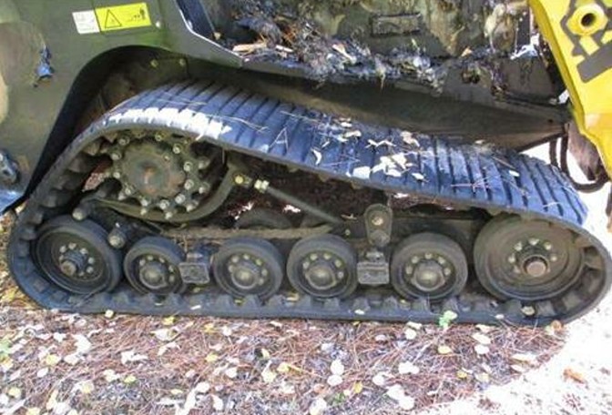 2025 ASV VT-80 Skid Steer - Image 14