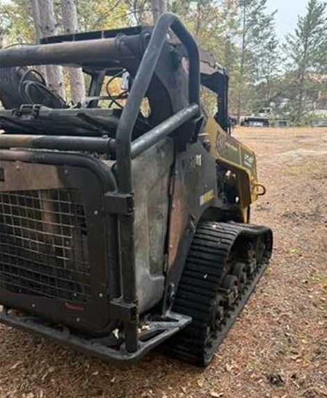 2025 ASV VT-80 Skid Steer - Image 4