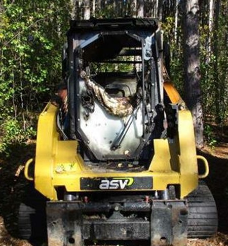 2025 ASV VT-80 Skid Steer - Image 6