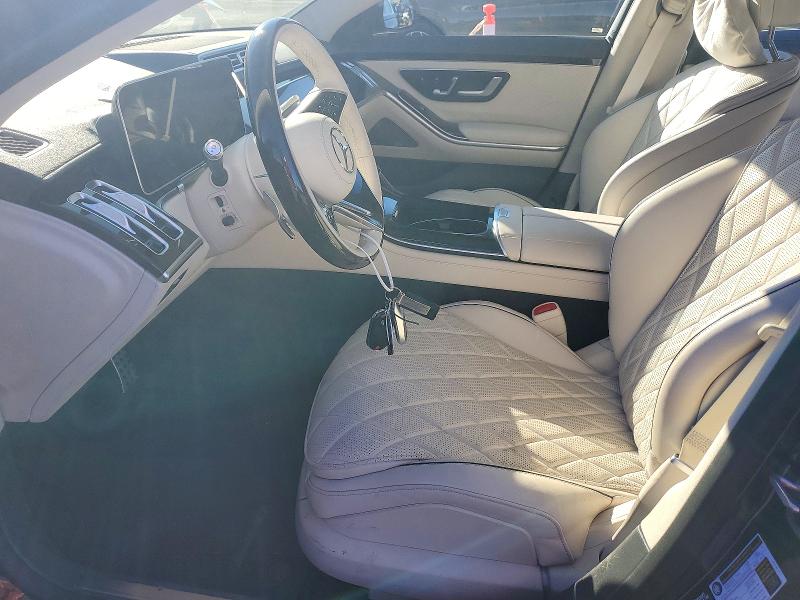2025 Mercedes Benz S 580 - Image 13