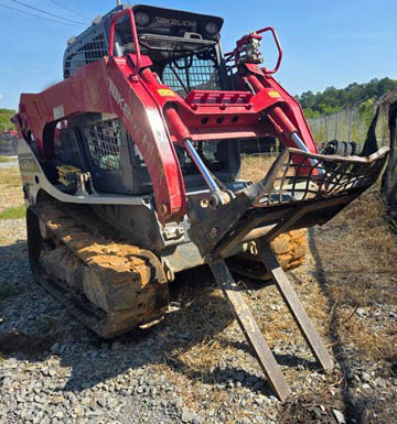 2025 Takeuchi TL12V-2 Skid Steer - Image 2