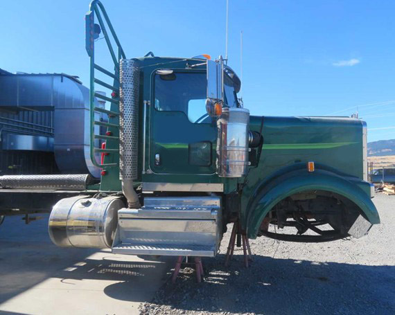 2026 Kenworth W900B - Image 4