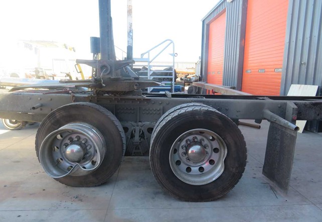 2026 Kenworth W900B - Image 7