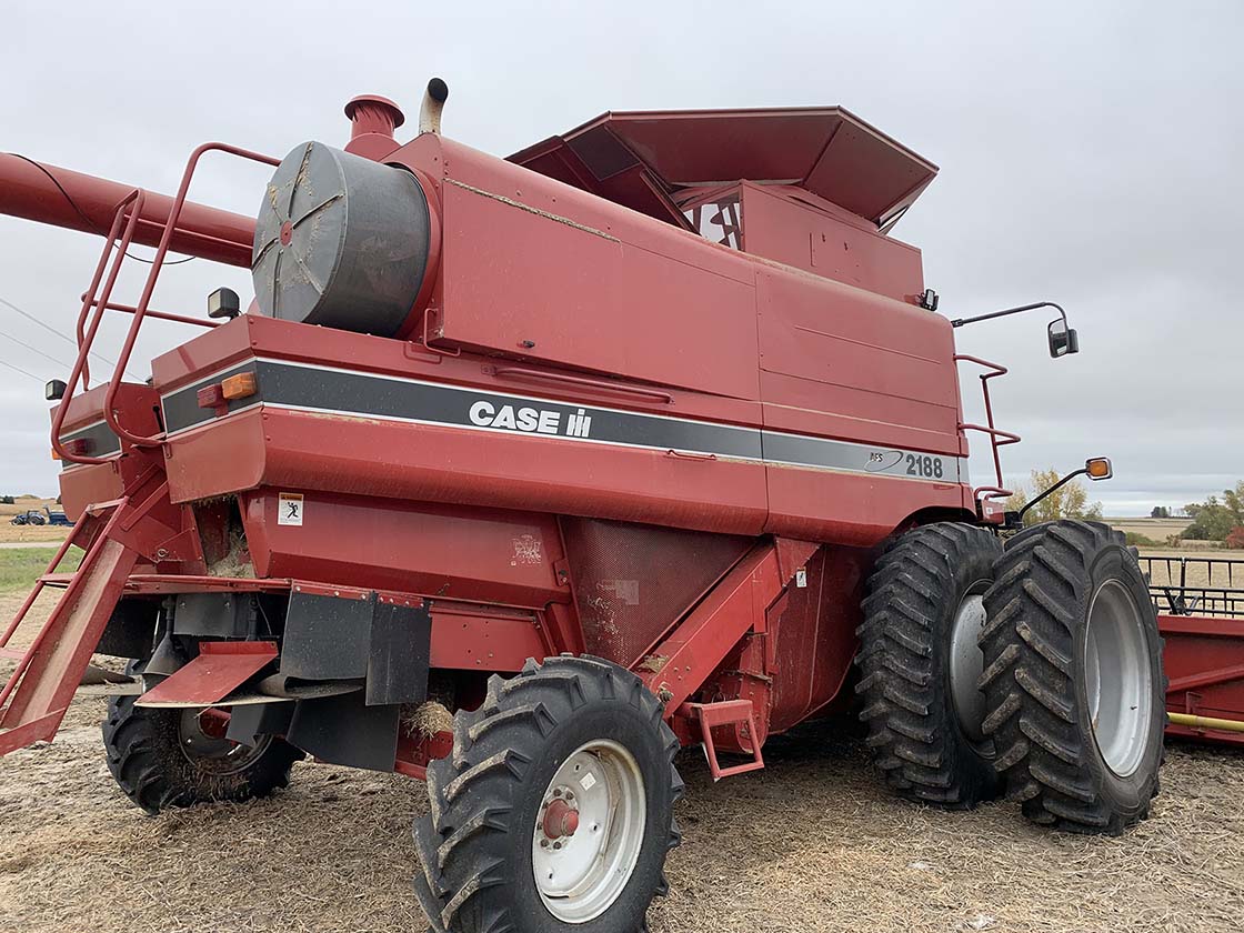 CASE IH 2188 Combine