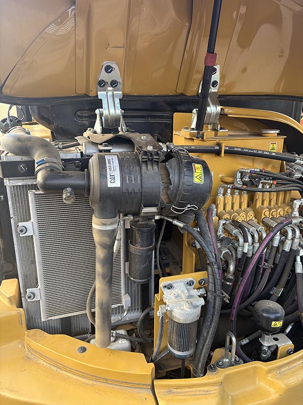 2016 Caterpillar 305.5 Excavator - Image 6