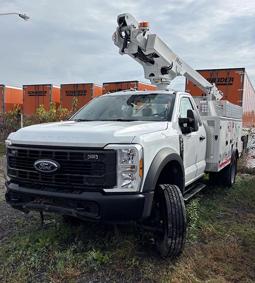 2026 Ford F-450 Bucket Truck