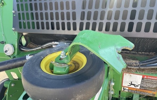 2024 John Deere 451M Baler - Image 17