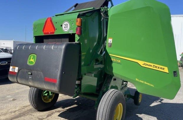 2024 John Deere 451M Baler - Image 4