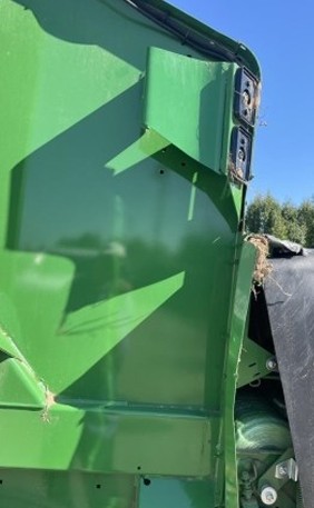2024 John Deere 451M Baler - Image 9
