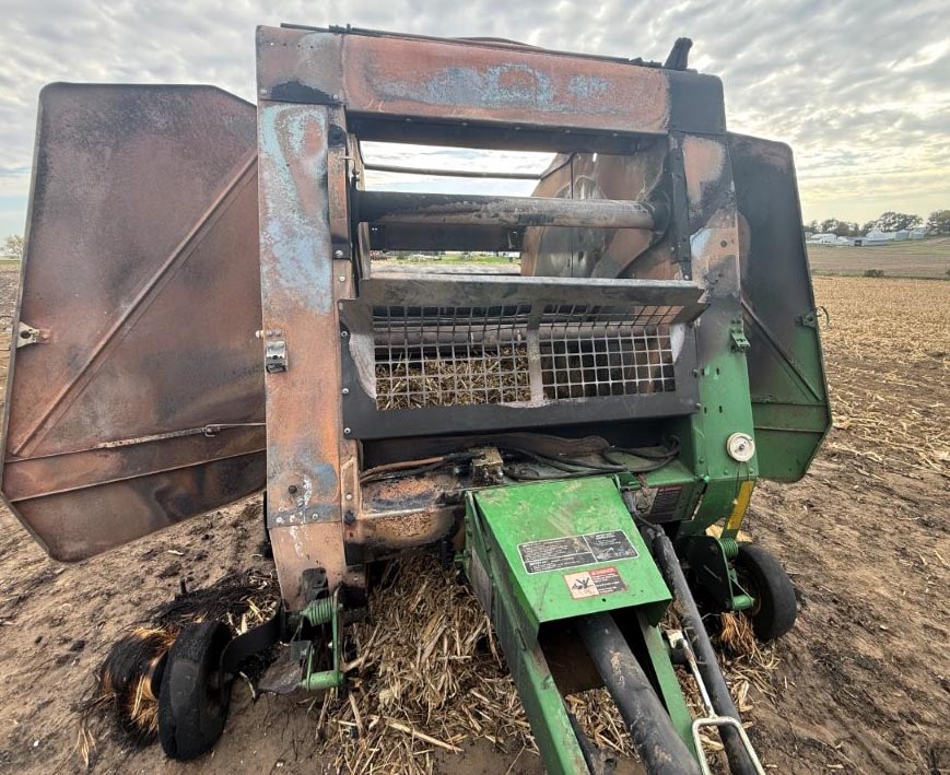 2019 Case IH Farmall 120C Tractor - Image 11