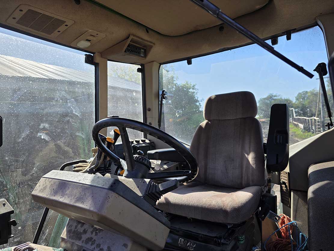 1993 John Deere 6400 Tractor - Image 4