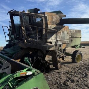 John Deere 7720 Combine