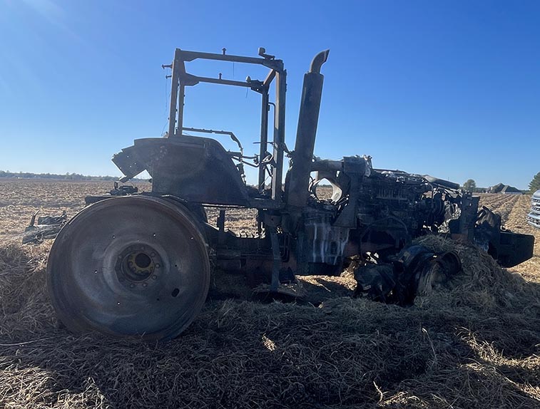 2008 John Deere 8330 Tractor - Image 4