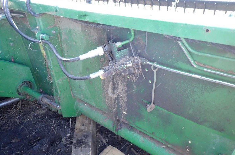 John Deere 915 Header - Image 6