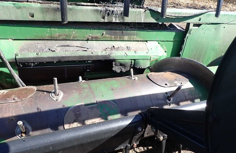 John Deere 915 Header - Image 8