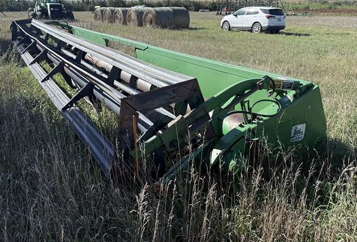 John Deere 930 Header