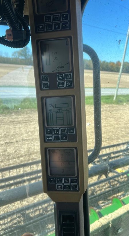 John Deere 9660 STS Combine - Image 21