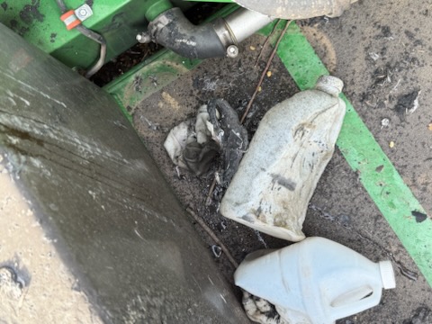 2015 John Deere S680 STS Combine - Image 25