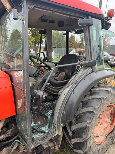 2011 Kubota M8540 Narrow Tractor