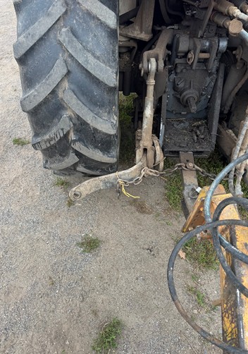 2011 Kubota M8540 Narrow Tractor - Image 3