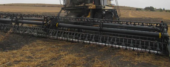 2013 MacDon FD75 FlexDraper Header