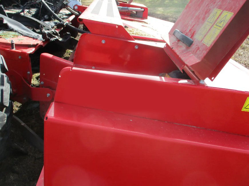2023 Massey Ferguson WR265 Windrower - Image 4