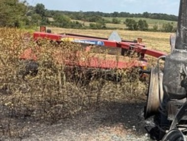 2015 New Holland H7330 Rotary Disc Mower Conditioner - Image 2
