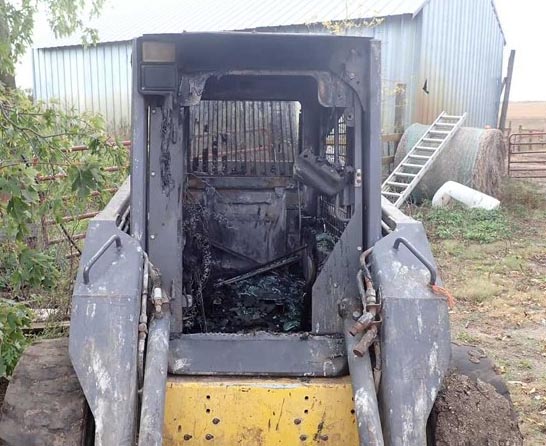 2000 New Holland LS180 Skid Steer - Image 8