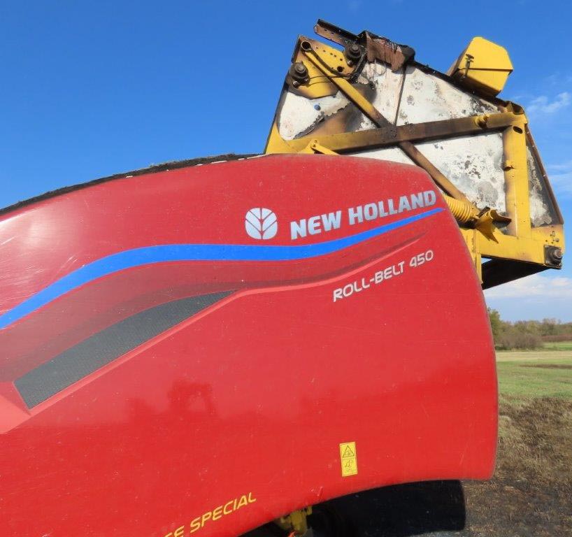 New Holland Roll-Belt 450 Baler - Image 8