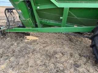 2006 Parker 938 Grain Cart - Image 8