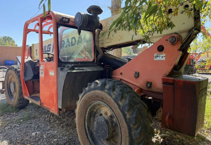 2003 Gradall G9-43A Telehandler - Image 2