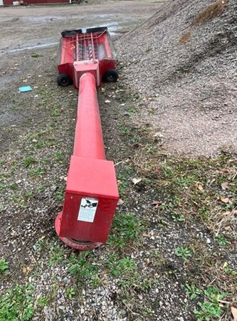 2010 Westfield MK 100-61 Grain Auger - Image 18