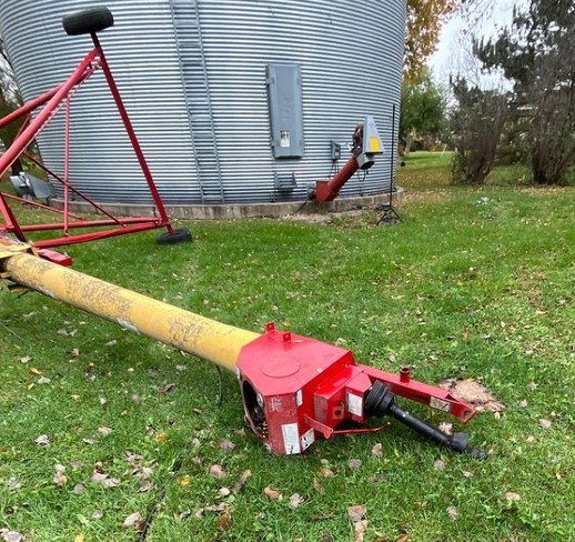 2010 Westfield MK 100-61 Grain Auger - Image 5