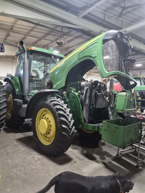 2002 John Deere 8320 Tractor - Image 12