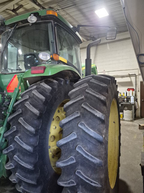 2002 John Deere 8320 Tractor - Image 13