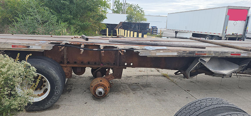 2013 Utility Trailer - Image 2